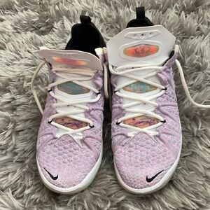 Nike Men’s LeBron 18 "Graffiti" Size 8.5 No Box